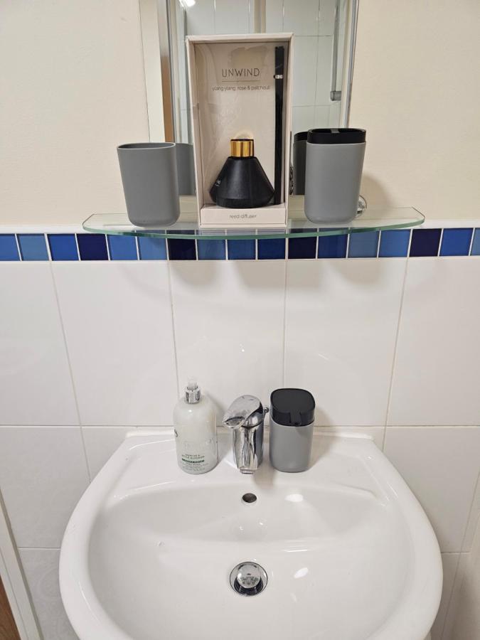 Apartment Waterfront, Ethihad Stadium *
