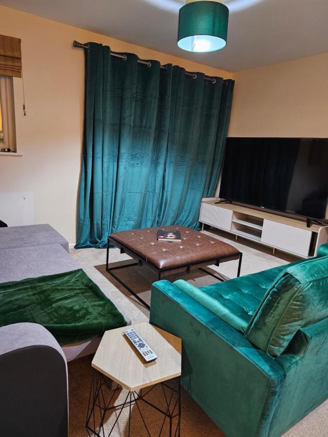 Apartment Waterfront, Ethihad Stadium *